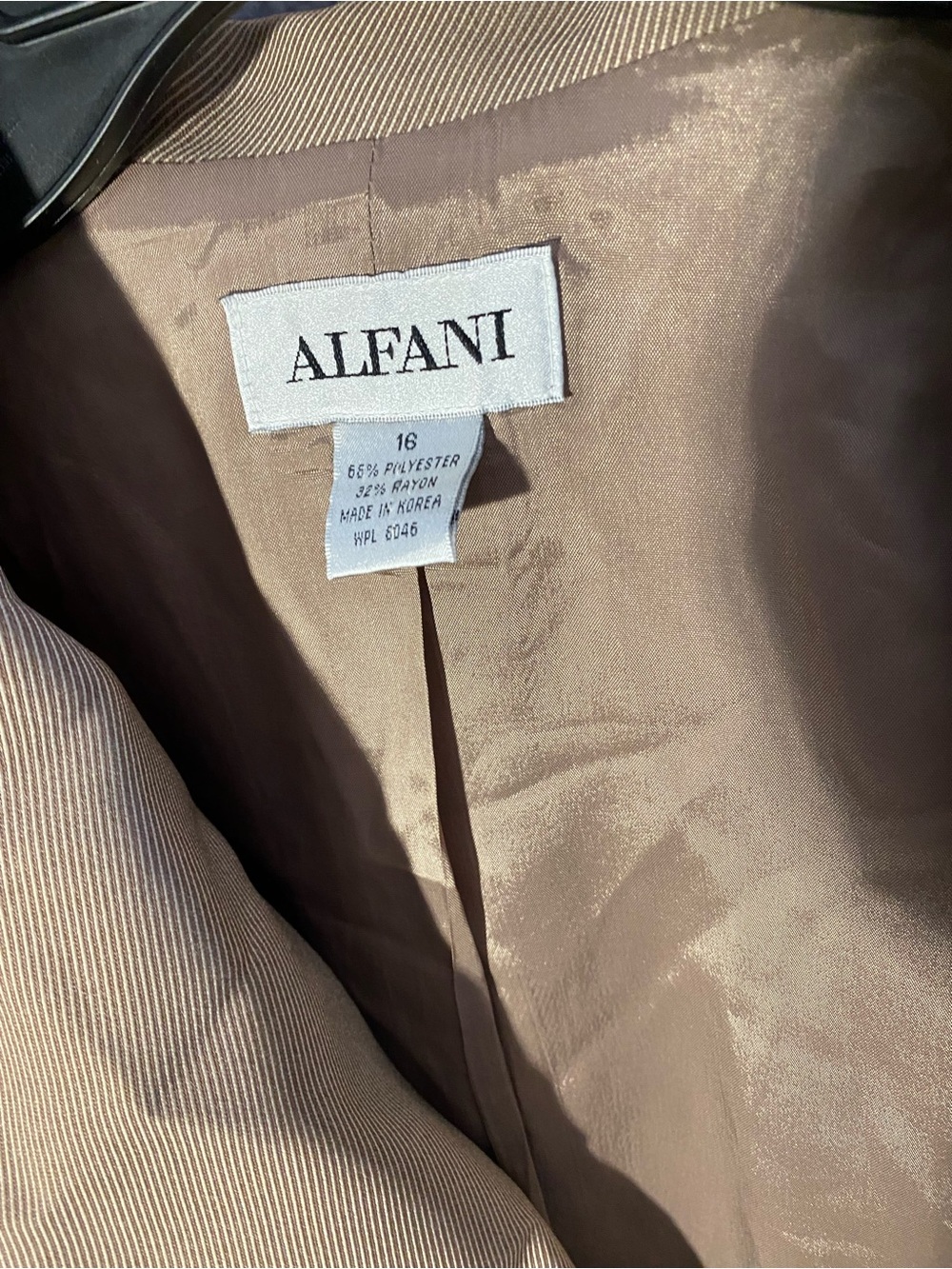 Alfani Womens Beige Tan Blazer Jacket Sz 16 Poly Rayon Single Button Career VTG - Picture 5 of 12